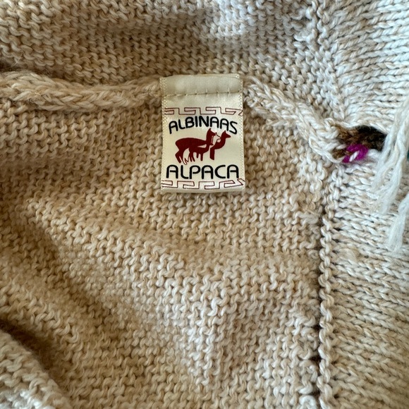 Albinaas Alpaca Aztec Cream Hoodie | Size S - Picture 6 of 8